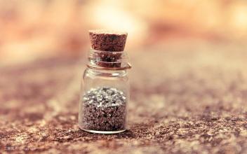 Máquina automática de etiquetado de viales de frascos y botellas SUS304 de alta velocidad para adhesivos adhesivos