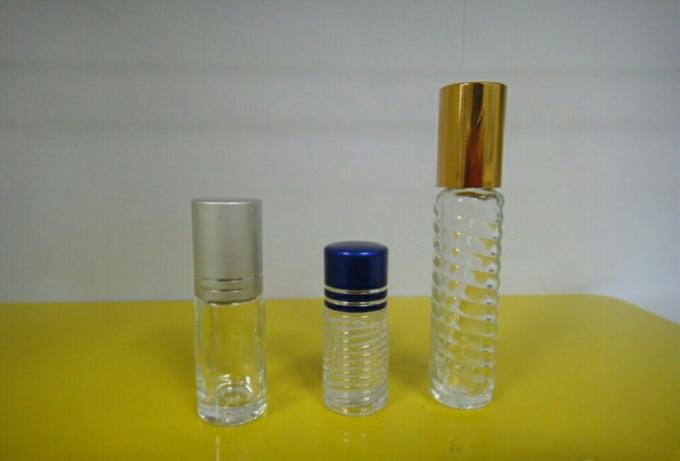 Etiquetadora horizontal automática de frascos redondos pequeños para etiqueta autoadhesiva