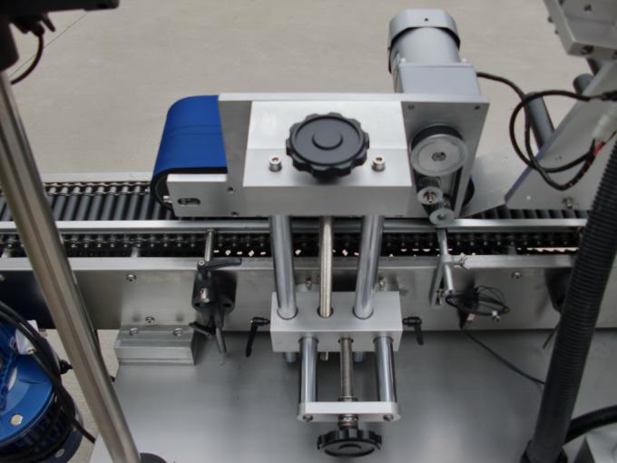 Máquina de etiquetado del vial de la marca HY del motor del transportador, 7ma máquina de la etiqueta autoadhesiva de la batería para la electrónica