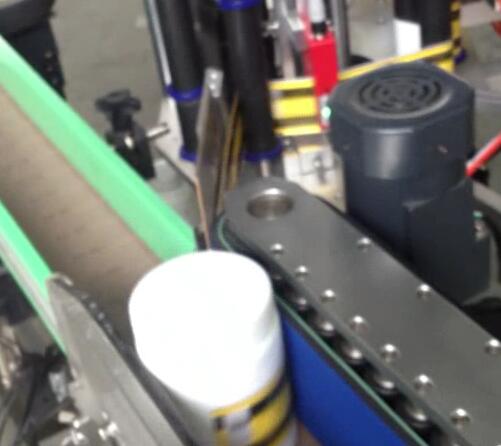 Máquina de etiquetado de botellas redondas, máquina de embotellado y etiquetado para tarro de bround suger