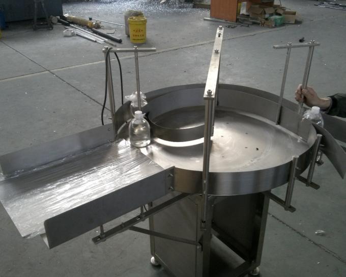 La máquina de etiquetado autoadhesiva copas la máquina de etiquetado bien conocido convertidor principal